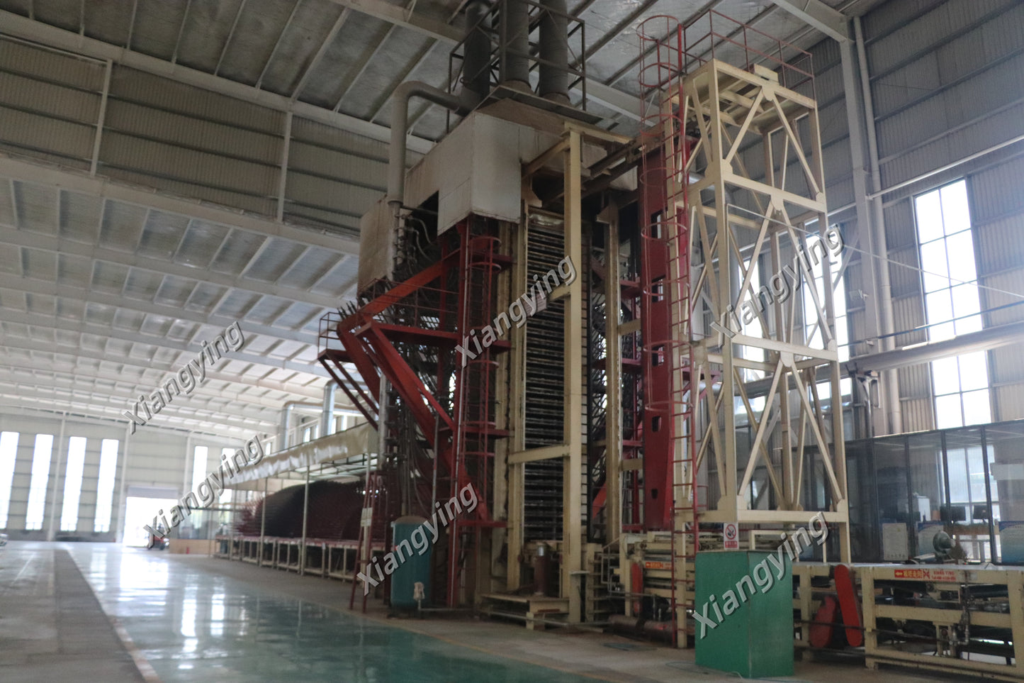 Hot press machine for OSB production line/Multi-layer press machine manufacturer